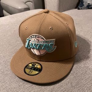 Los Angeles Lakers Fitted Hat